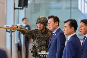 <b>이재명</b> 대통령, <b>최전방 부대 방문</b>… "장병들의 희생 덕에 국민이 평화 ...